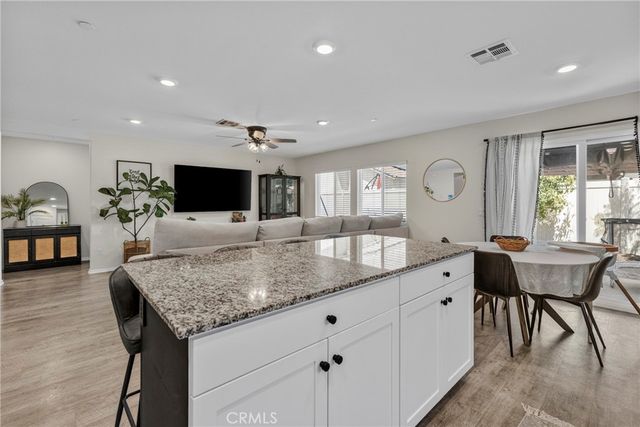 1234 Universal Way, Hemet, CA 92543