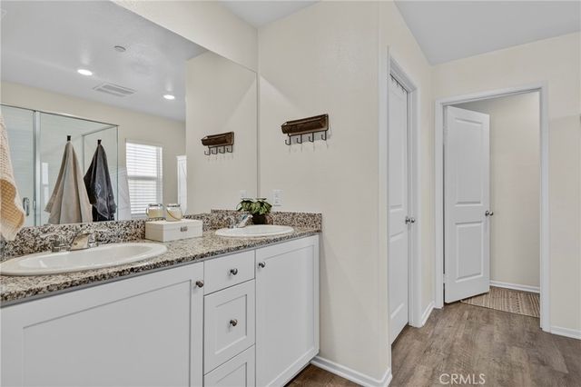 1234 Universal Way, Hemet, CA 92543