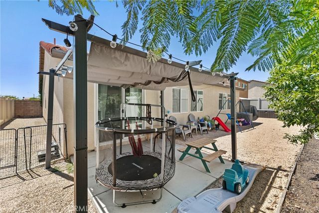 1234 Universal Way, Hemet, CA 92543