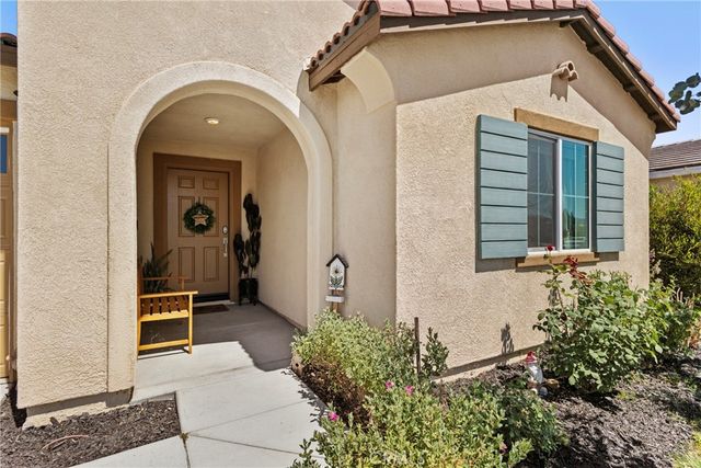 1234 Universal Way, Hemet, CA 92543