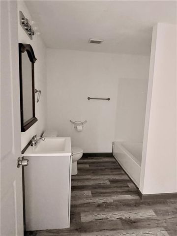 405 E 3rd Street, Erie, KS 66733