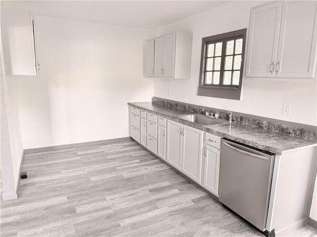 405 E 3rd Street, Erie, KS 66733