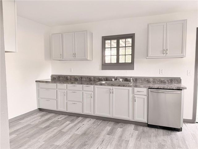 405 E 3rd Street, Erie, KS 66733