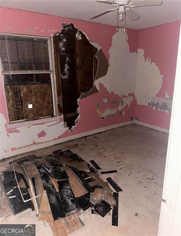 1409 STONE MILL Trace, Stone Mountain, GA 30083