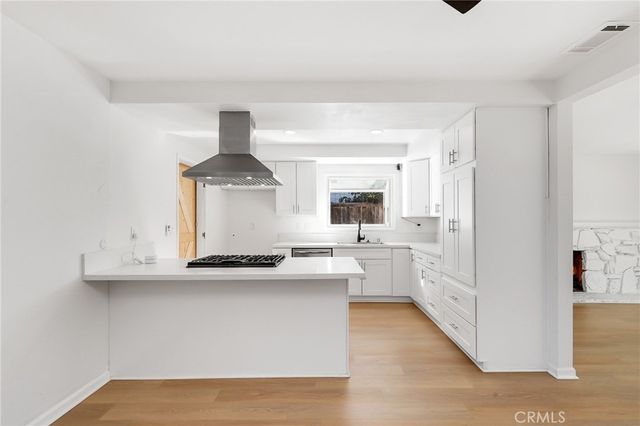 1019 Concord Street, Costa Mesa, CA 92626