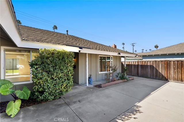 1019 Concord Street, Costa Mesa, CA 92626