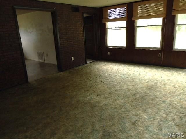 4211 Old Road, De Soto, MO 63020