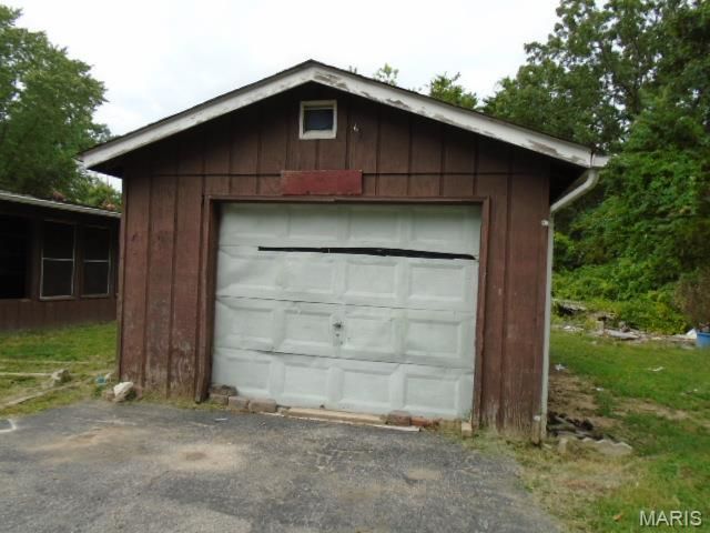 4211 Old Road, De Soto, MO 63020