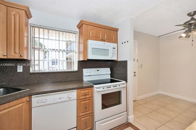 8500 SW 109 Ave 6-102, Miami, FL 33173