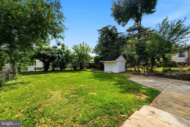 6618 NEWPORT RD, Hyattsville, MD 20784