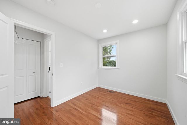 6618 NEWPORT RD, Hyattsville, MD 20784
