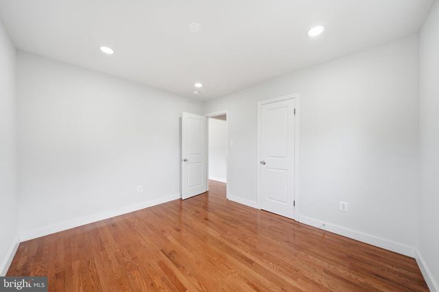 6618 NEWPORT RD, Hyattsville, MD 20784