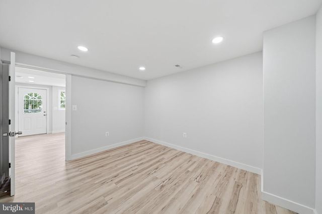 6618 NEWPORT RD, Hyattsville, MD 20784