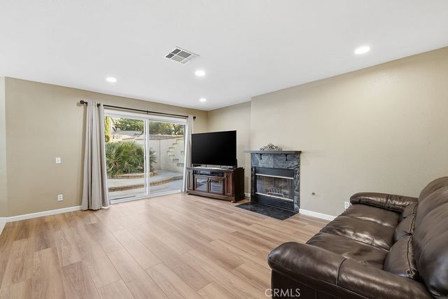 2130 Sunswept, Lancaster, CA 93536