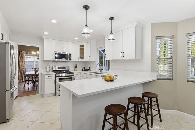 2130 Sunswept, Lancaster, CA 93536