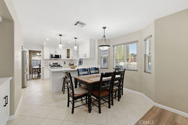2130 Sunswept, Lancaster, CA 93536