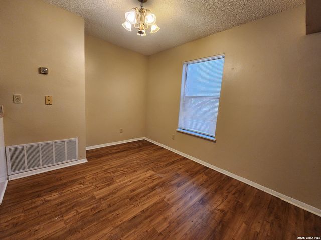 929 OHIO ST, New Braunfels, TX 78130