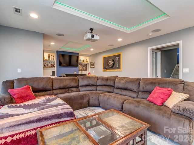 8723 Crestview Drive, Waxhaw, NC 28173