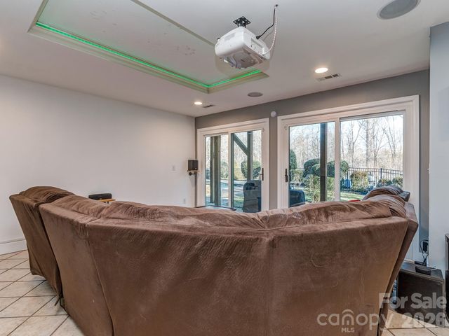 8723 Crestview Drive, Waxhaw, NC 28173