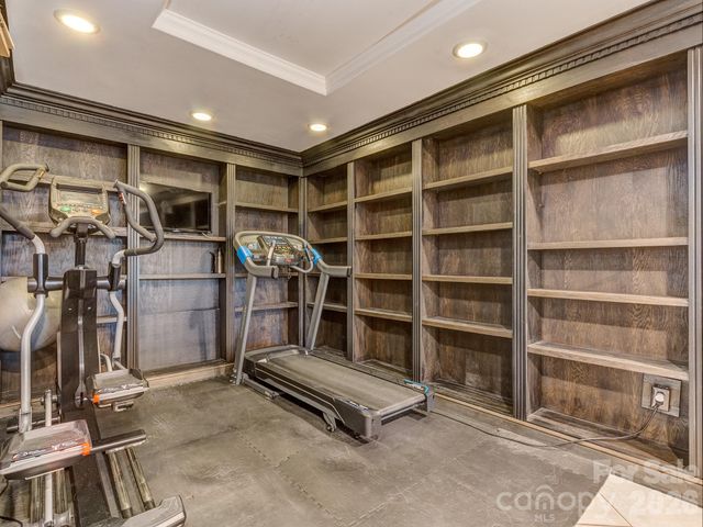 8723 Crestview Drive, Waxhaw, NC 28173