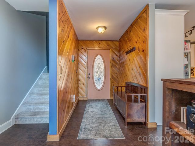 8723 Crestview Drive, Waxhaw, NC 28173