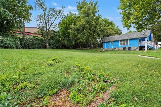 6039 E 14TH Street, Kansas City, MO 64126