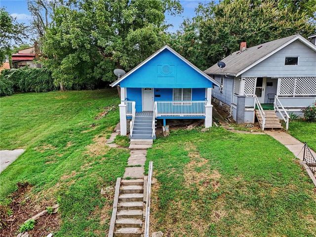 6039 E 14TH Street, Kansas City, MO 64126
