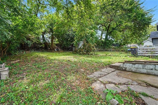 6039 E 14TH Street, Kansas City, MO 64126