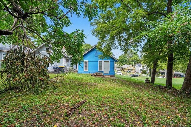 6039 E 14TH Street, Kansas City, MO 64126