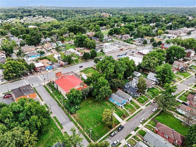 6039 E 14TH Street, Kansas City, MO 64126