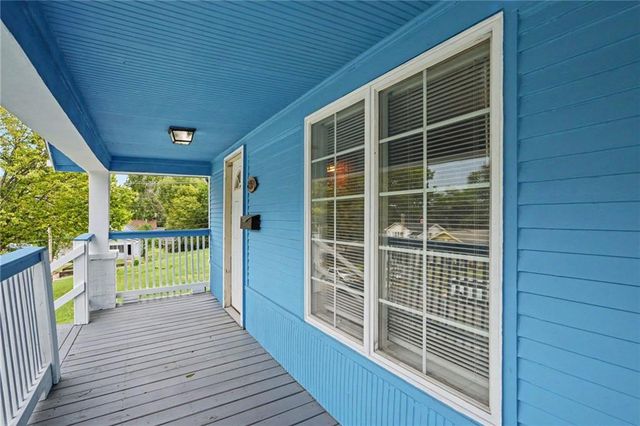 6039 E 14TH Street, Kansas City, MO 64126