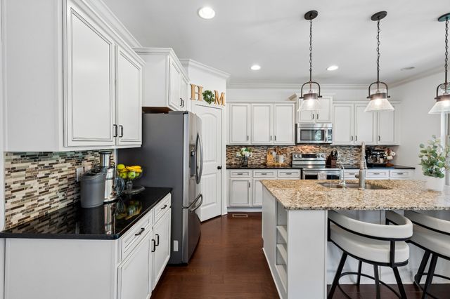 4216 Stone Hall Blvd, Hermitage, TN 37076