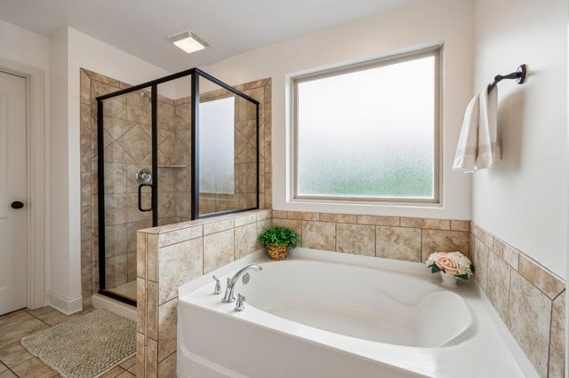 4216 Stone Hall Blvd, Hermitage, TN 37076