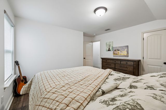 4216 Stone Hall Blvd, Hermitage, TN 37076