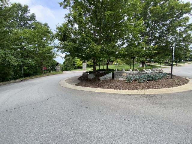4216 Stone Hall Blvd, Hermitage, TN 37076