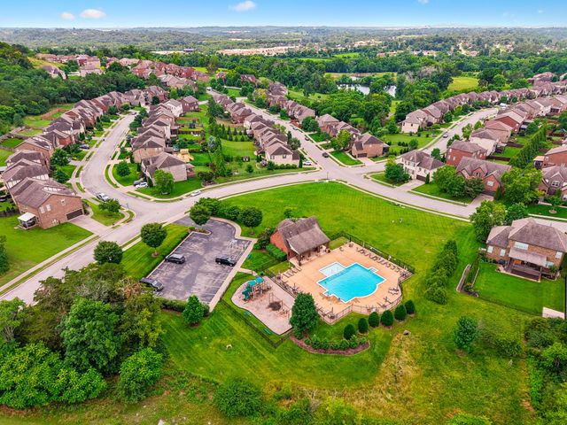 4216 Stone Hall Blvd, Hermitage, TN 37076