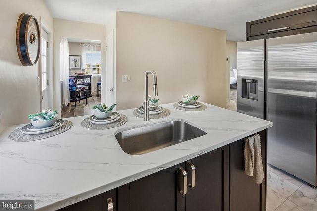 123 FOLSOM AVE., Folsom, PA 19033