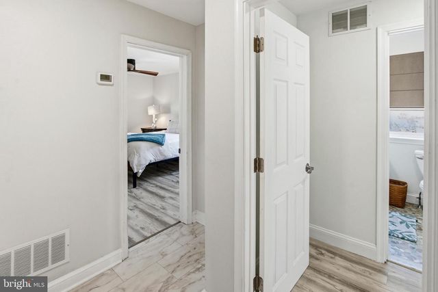 123 FOLSOM AVE., Folsom, PA 19033