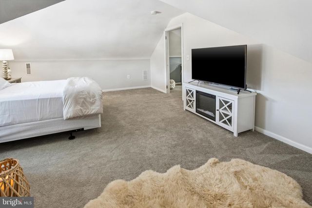123 FOLSOM AVE., Folsom, PA 19033