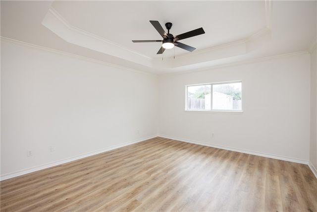 3829 Holland Dr, Corpus Christi, TX 78418