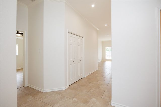 3829 Holland Dr, Corpus Christi, TX 78418