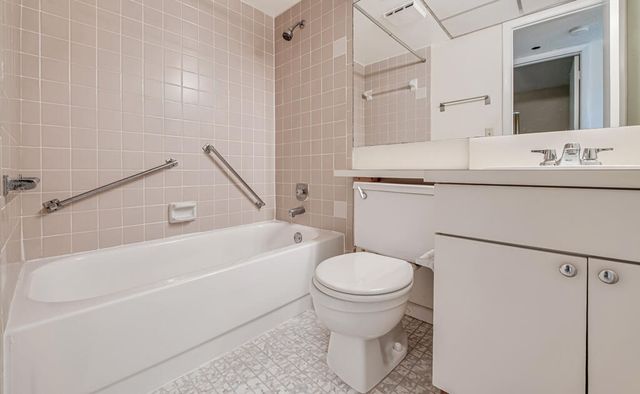 4640 W Lucerne Lakes Blvd W 206, Lake Worth, FL 33467