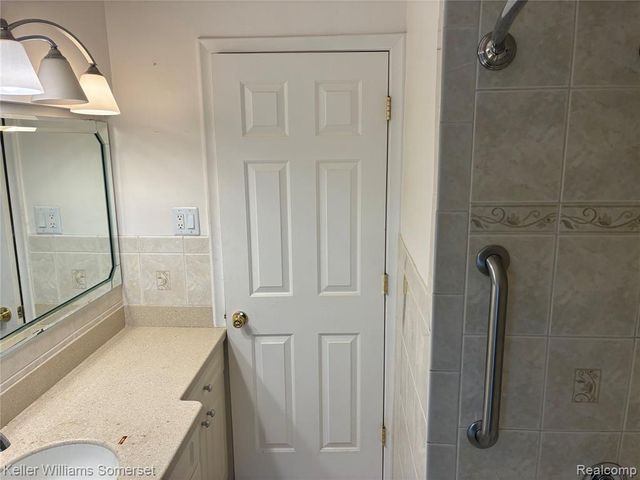 18031 Mott Avenue, Eastpointe, MI 48021