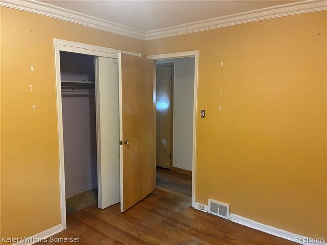 18031 Mott Avenue, Eastpointe, MI 48021