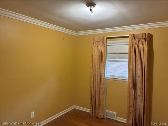 18031 Mott Avenue, Eastpointe, MI 48021