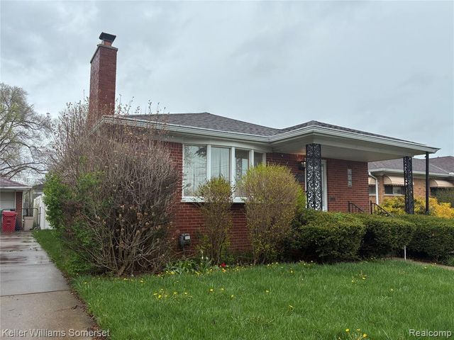 18031 Mott Avenue, Eastpointe, MI 48021