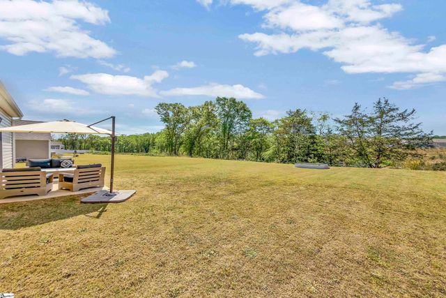 76 Oak Edge Lane, Greer, SC 29651