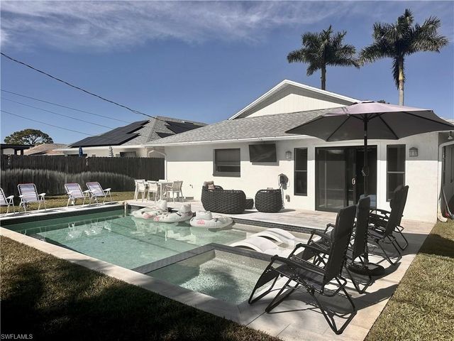 754 105th AVE N, Naples, FL 34108