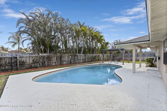 206 Fir Avenue, Melbourne Beach, FL 32951