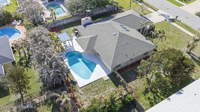 206 Fir Avenue, Melbourne Beach, FL 32951